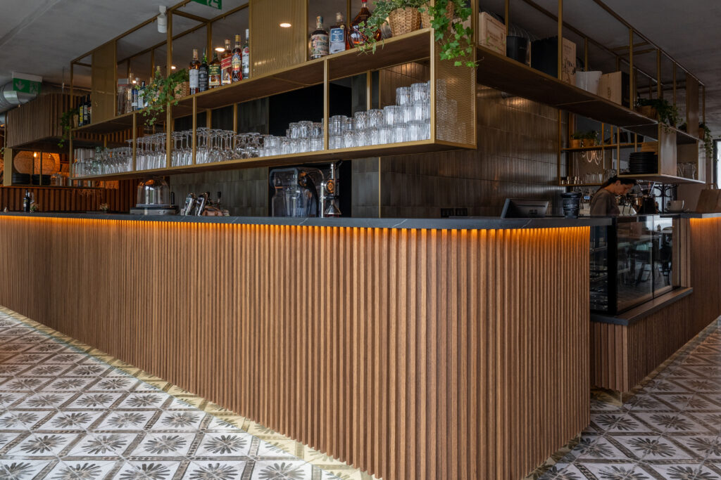 02_dorcia_bar